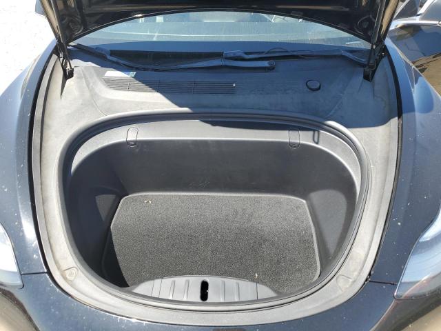 5YJ3E1EA5JF062700 - 2018 TESLA MODEL 3 შავი ფოტო 11