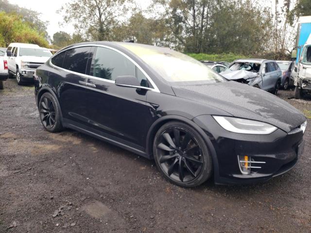5YJXCAE26HF035645 - 2017 TESLA MODEL X BLACK photo 4