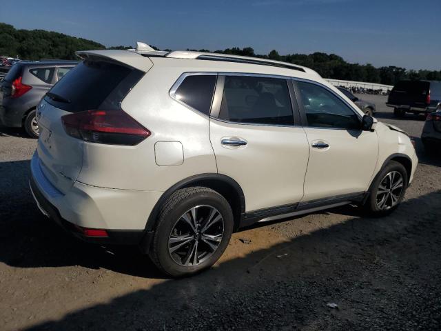 5N1AT2MV0JC772815 - 2018 NISSAN ROGUE S WHITE photo 3