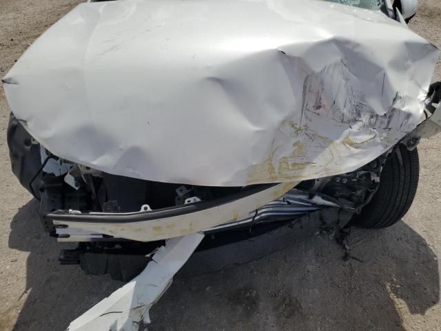 5YFEPMAE1MP250944 - 2021 TOYOTA COROLLA LE WHITE photo 11