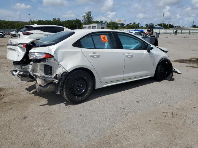 5YFEPMAE1MP250944 - 2021 TOYOTA COROLLA LE WHITE photo 3