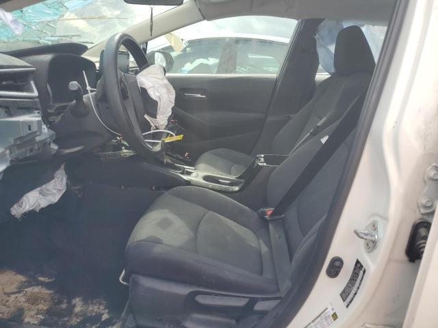 5YFEPMAE1MP250944 - 2021 TOYOTA COROLLA LE WHITE photo 7
