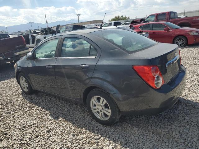 1G1JC5SB6D4129892 - 2013 CHEVROLET SONIC LT 灰色 照片 2