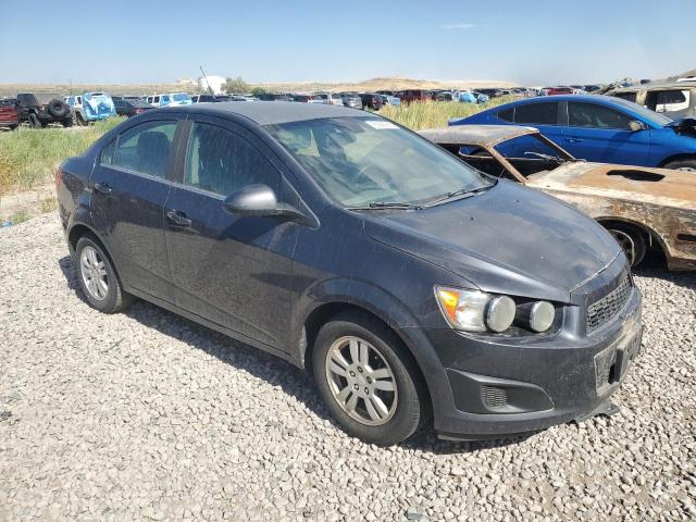 1G1JC5SB6D4129892 - 2013 CHEVROLET SONIC LT 灰色 照片 4