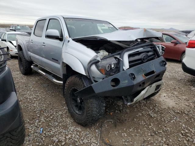 5TEMU52N76Z277250 - 2006 TOYOTA TACOMA DOUBLE CAB LONG BED SILVER photo 1