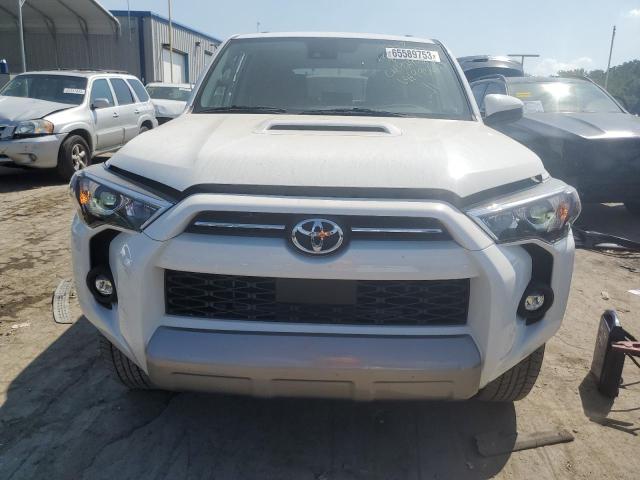 JTEPU5JRXN5993655 - 2022 TOYOTA 4RUNNER SR5/SR5 PREMIUM 白色 照片 5