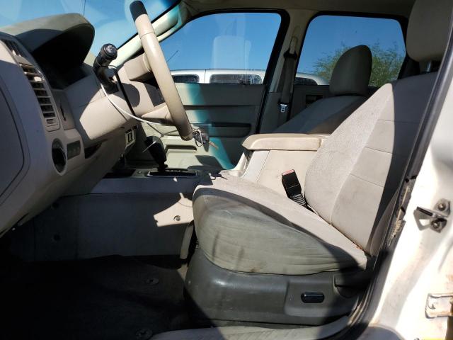 1FMCU9D73CKA07204 - 2012 FORD ESCAPE XLT WHITE photo 7