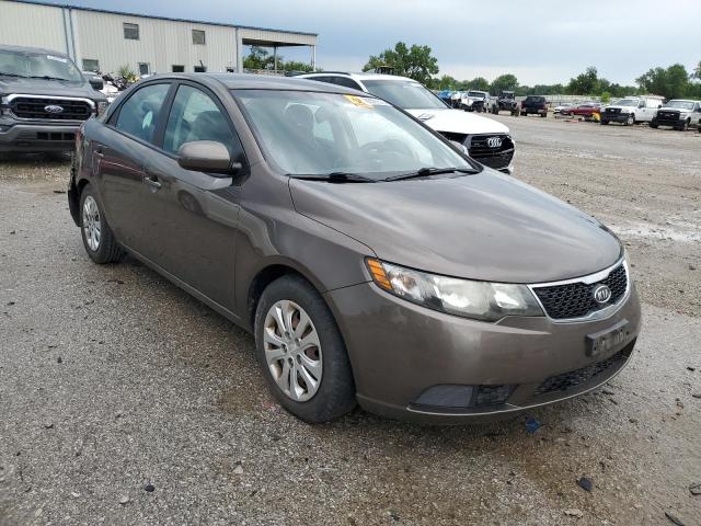 KNAFU4A22D5703451 - 2013 KIA FORTE EX ნაცრისფერი ფოტო 4