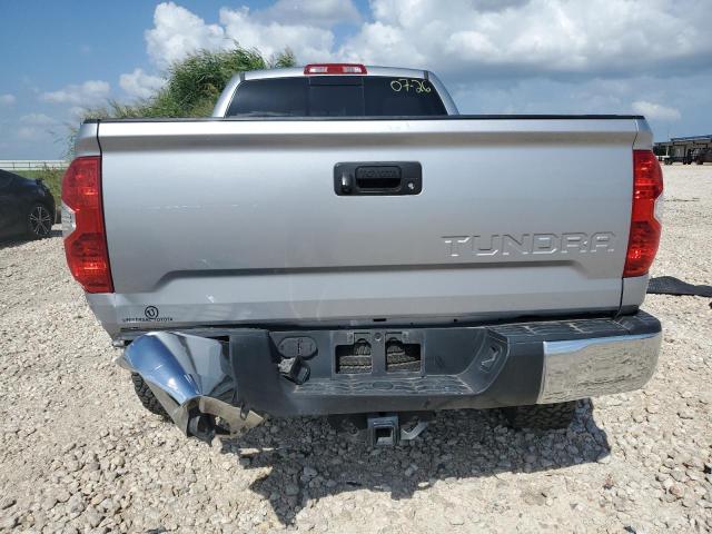 5TFRM5F1XEX070841 - 2014 TOYOTA TUNDRA DOUBLE CAB SR/SR5 SILVER photo 6