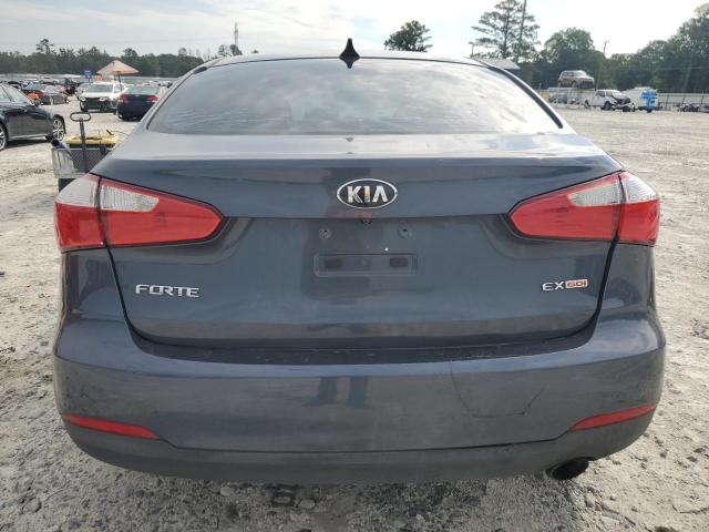 KNAFX4A8XG5553024 - 2016 KIA FORTE EX GRAY photo 6