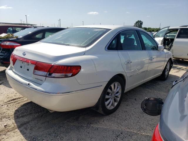 KMHFC46F26A129053 - 2006 HYUNDAI AZERA SE WHITE photo 3