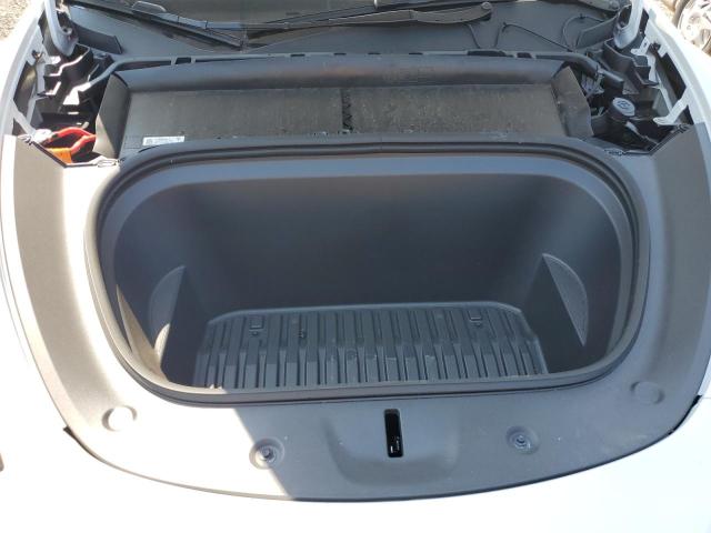 7SAYGDEE8SF232816 - 2025 TESLA MODEL Y 白色 照片 12