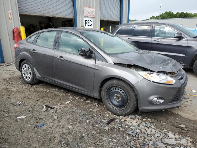 1FAHP3F29CL291356 - 2012 FORD FOCUS SE CHARCOAL photo 4