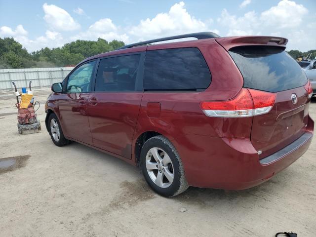 5TDKA3DC8CS010675 - 2012 TOYOTA SIENNA BASE BURGUNDY photo 2