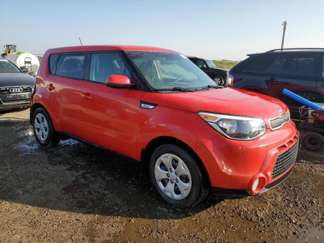 KNDJN2A25G7840777 - 2016 KIA SOUL RED photo 4