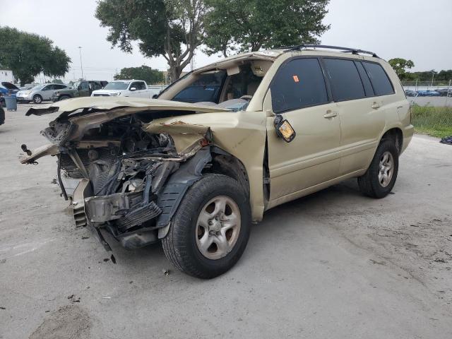 2004 TOYOTA HIGHLANDER, 