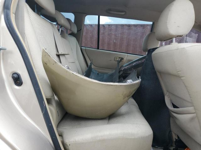 JTEGD21A640089063 - 2004 TOYOTA HIGHLANDER GOLD photo 11