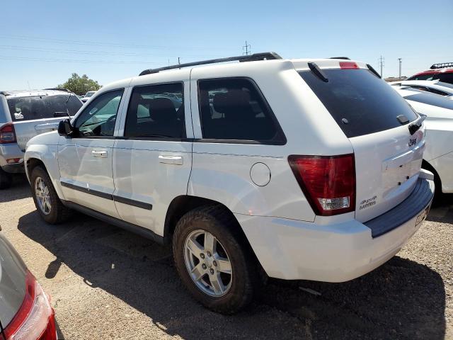 1J8GR48KX7C541334 - 2007 JEEP GRAND CHER LAREDO თეთრი ფოტო 2