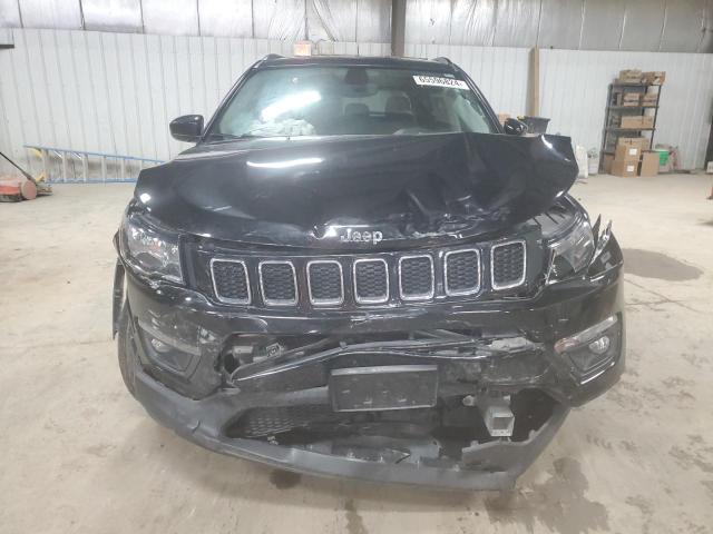 3C4NJDBB1JT501380 - 2018 JEEP COMPASS LATITUDE BLACK photo 5