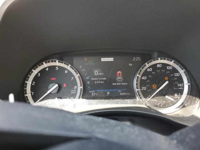 5TDGZRBH0NS589437 - 2022 TOYOTA HIGHLANDER XLE WHITE photo 9