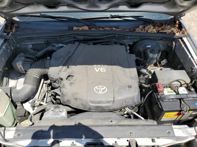 5TFJU4GN7BX009967 - 2011 TOYOTA TACOMA DOUBLE CAB PRERUNNER SILVER photo 11