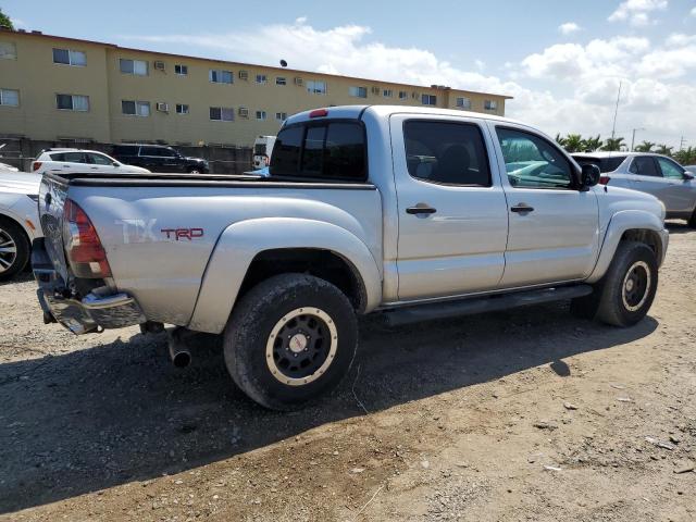 5TFJU4GN7BX009967 - 2011 TOYOTA TACOMA DOUBLE CAB PRERUNNER SILVER photo 3
