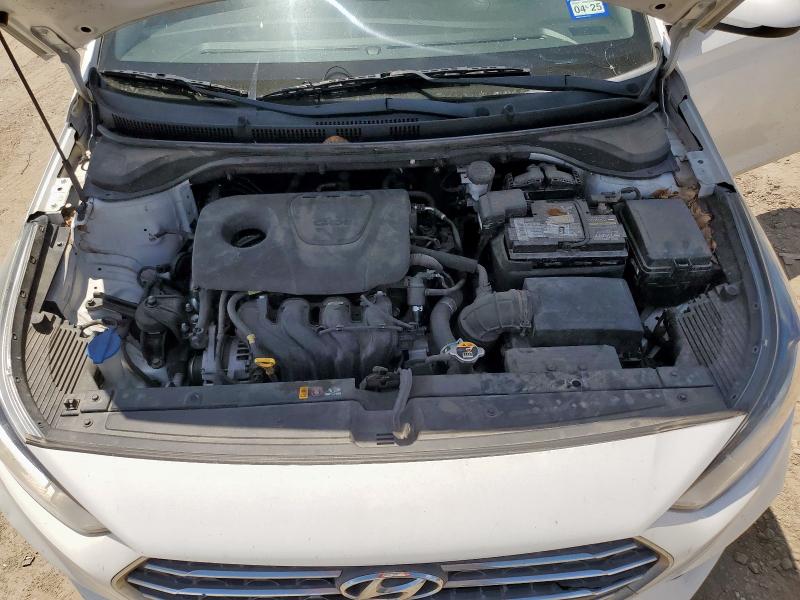 3KPC24A33KE069315 - 2019 HYUNDAI ACCENT SE Blanco foto 11