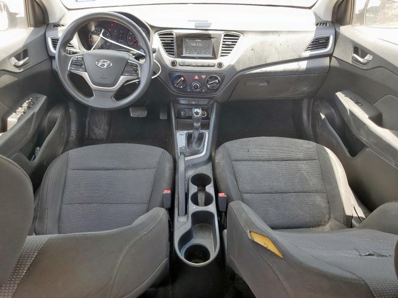 3KPC24A33KE069315 - 2019 HYUNDAI ACCENT SE Blanco foto 8