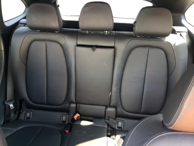 WBXHT3C38J5F89472 - 2018 BMW X1 XDRIVE28I WHITE photo 10