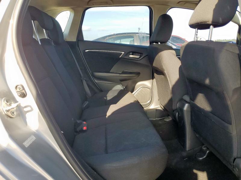 JHMGK5H73GS003401 - 2016 HONDA FIT EX SILVER photo 10