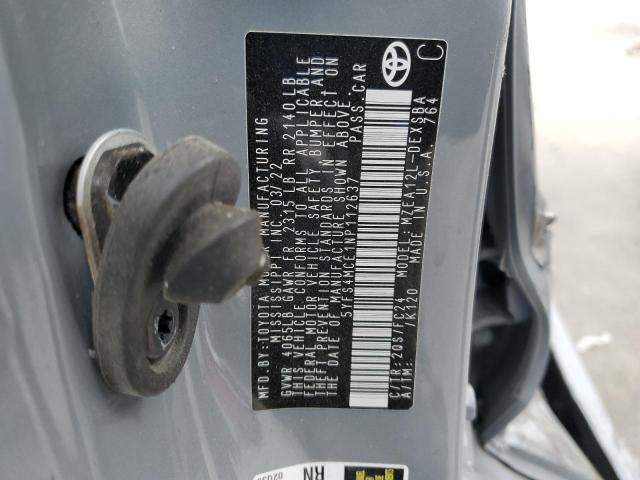 5YFS4MCE1NP112637 - 2022 TOYOTA COROLLA SE GRAY photo 13