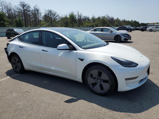 5YJ3E1EA0PF680970 - 2023 TESLA MODEL 3 Blanco foto 4