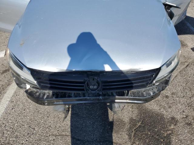 3VW2K7AJ1EM236824 - 2014 VOLKSWAGEN JETTA BASE 银色 照片 11