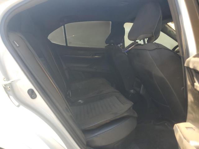 4T1G31AK6PU046992 - 2023 TOYOTA CAMRY SE NIGHT SHADE WHITE photo 10