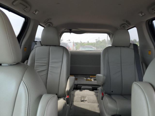 5TDDK3DC6CS031756 - 2012 TOYOTA SIENNA XLE SILVER photo 10