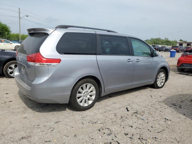 5TDDK3DC6CS031756 - 2012 TOYOTA SIENNA XLE SILVER photo 3