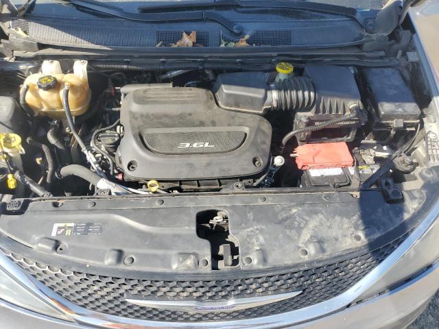 2C4RC1DG1HR588245 - 2017 CHRYSLER PACIFICA TOURING SILVER photo 11