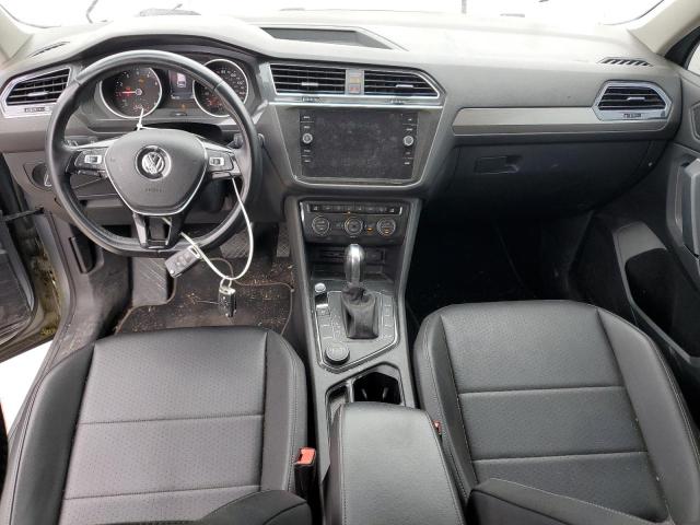 3VV2B7AX4KM108338 - 2019 VOLKSWAGEN TIGUAN SE 银色 照片 8