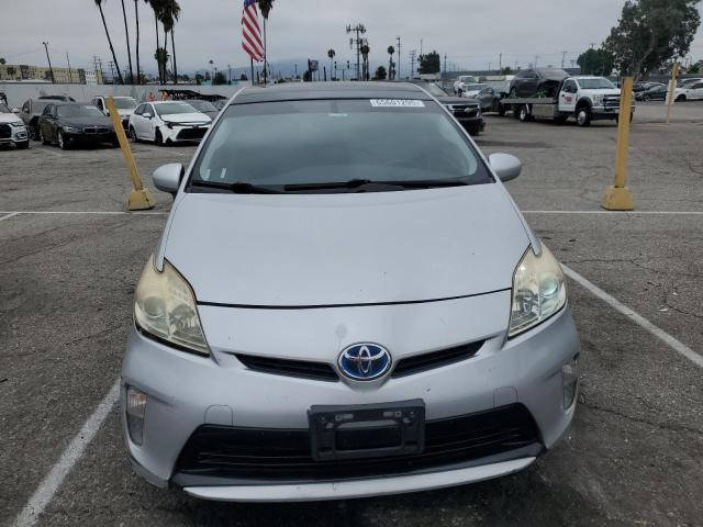 JTDKN3DU8F1969489 - 2015 TOYOTA PRIUS 银色 照片 5