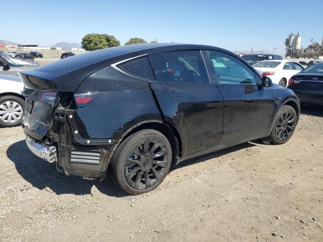 7SAYGDEE1PA110268 - 2023 TESLA MODEL Y Սև լուսանկար 3