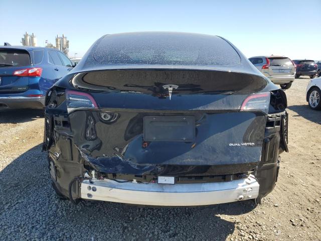 7SAYGDEE1PA110268 - 2023 TESLA MODEL Y Սև լուսանկար 6