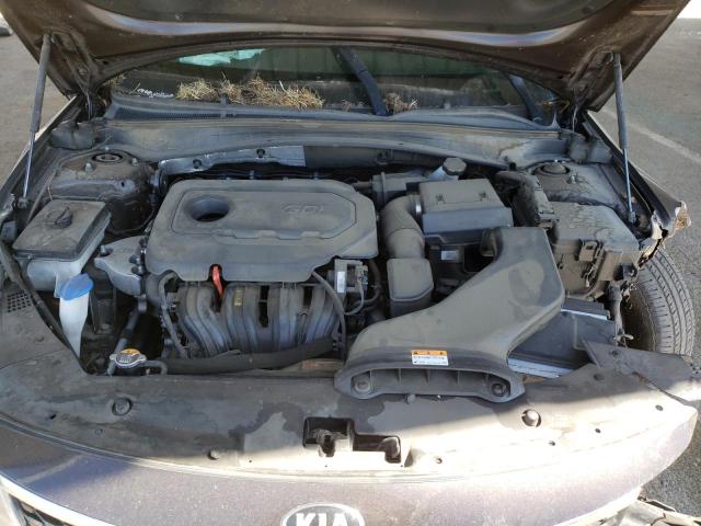 KNAGT4L36J5233854 - 2018 KIA OPTIMA LX BROWN photo 11