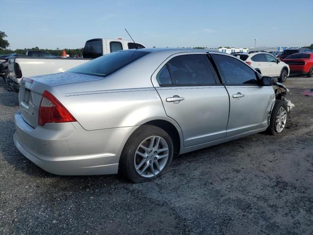 3FAHP0GA1BR301592 - 2011 FORD FUSION S SILVER photo 3