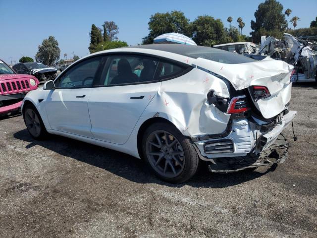 5YJ3E1EA7PF576086 - 2023 TESLA MODEL 3 Weiß Foto 2