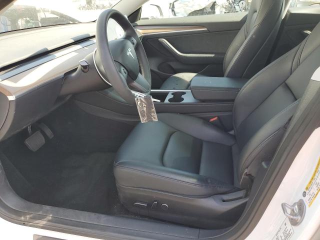 5YJ3E1EA7PF576086 - 2023 TESLA MODEL 3 Weiß Foto 7