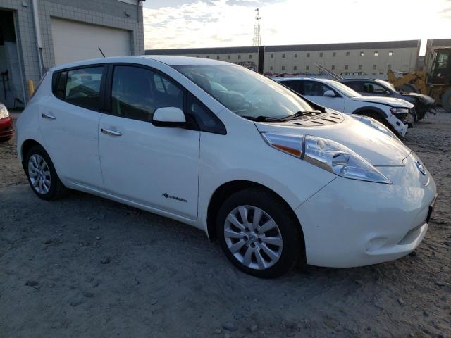 1N4AZ0CPXFC302721 - 2015 NISSAN LEAF S WHITE photo 4