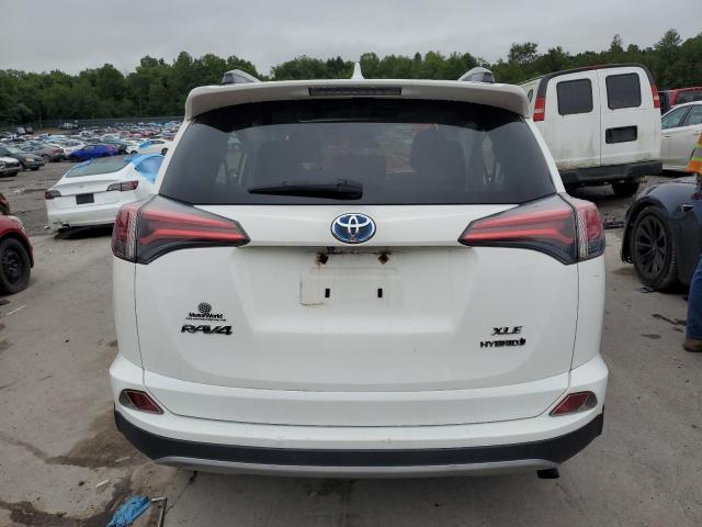 JTMRJREV4HD066987 - 2017 TOYOTA RAV4 HV LE WHITE photo 6