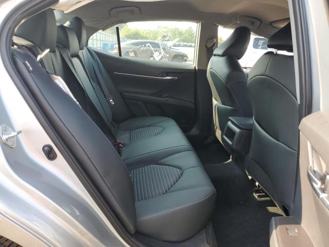 4T1G11AKXRU237856 - 2024 TOYOTA CAMRY SE NIGHT SHADE SILVER photo 10