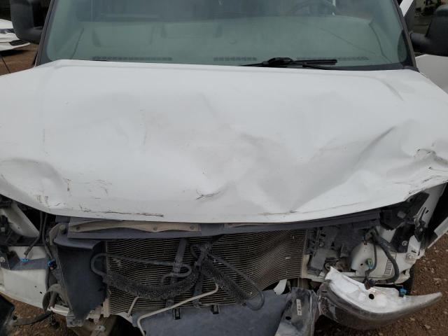 1GAZGPFG8J1316685 - 2018 CHEVROLET EXPRESS G3 LT WHITE photo 12