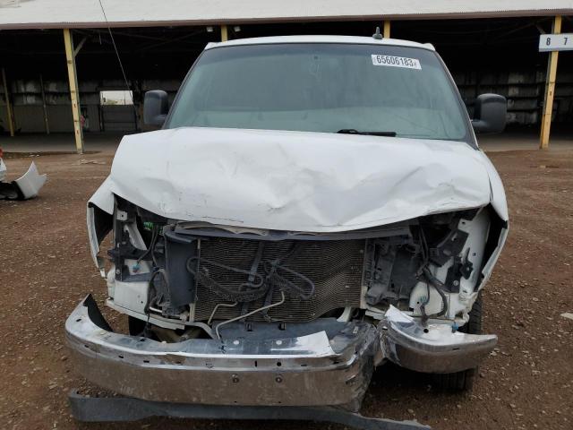 1GAZGPFG8J1316685 - 2018 CHEVROLET EXPRESS G3 LT WHITE photo 5